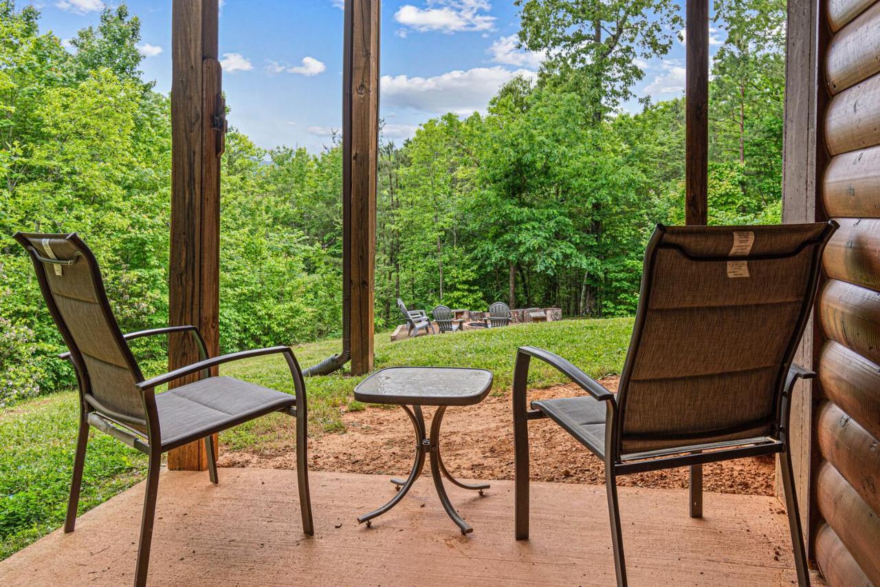 Incredible Views! - Pet Friendly - Aska Adventure Area - Bearfoot Bungalow Blue Ridge Bagian luar foto