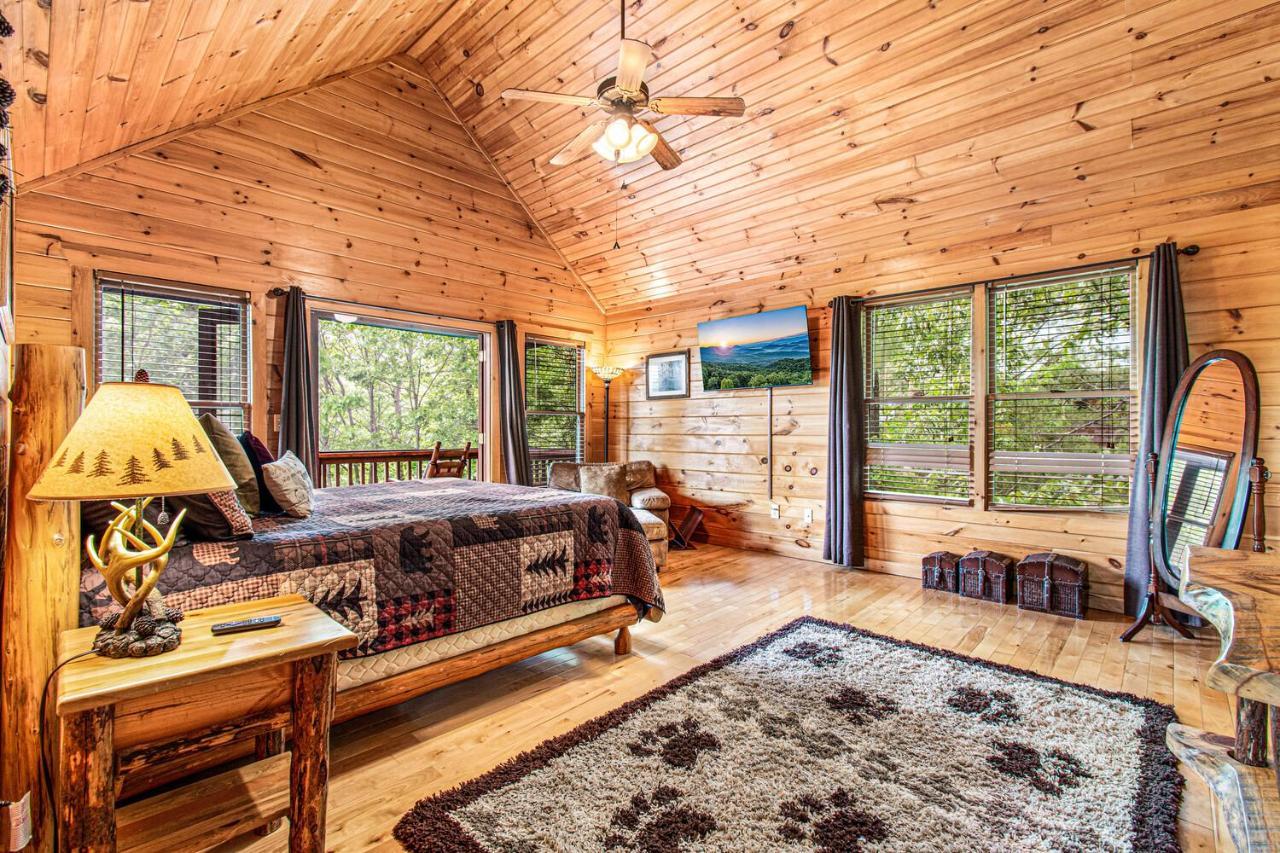 Incredible Views! - Pet Friendly - Aska Adventure Area - Bearfoot Bungalow Blue Ridge Bagian luar foto